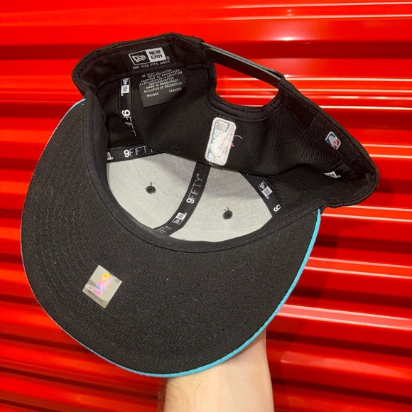 Miami Heat Miami Vice Summer Nights Script SnapBack Cap New era - Picture 2 of 4